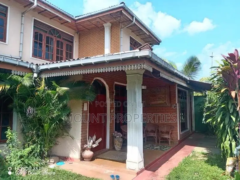 2 Storey House for Sale Dehiwala Close to Kawdana Road