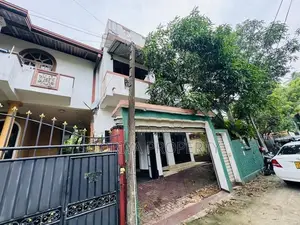 Newly Build BOX TYPE 2 Story House For Sale In Piliyandala Bataketthar