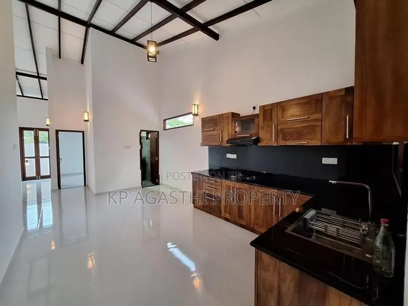 athurugiriya prim city house for sale