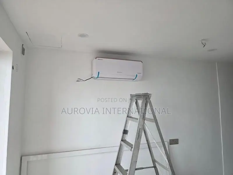 Lloyd 24000 BTU Inverter Air Conditioner
