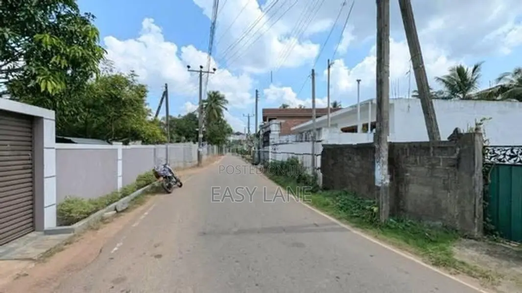 Land for Sale Kadawatha