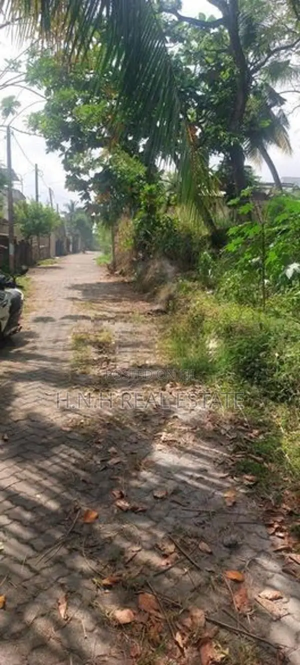 Land for Sale in Battaramulla Koswatta