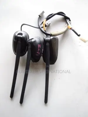 Suzuki Swift ZC71S Antenna