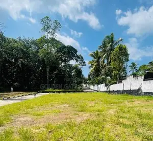 Athurugiriya Land for Sale