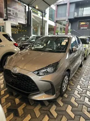 Toyota Yaris push start X Grade 2025
