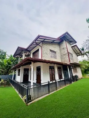 House For Sale in a Peaceful Environment With Beautiful Garden Kalutar