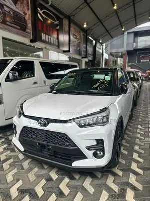 Toyota Raize Z Grade 1.2L hybrid 2025