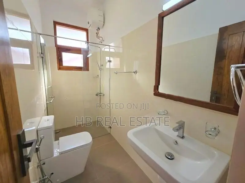 Modern Designed Three Story House For Sale Palewatta