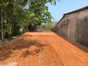 Dehiwala : 17.5 perches Land for Sale at Aththidiya
