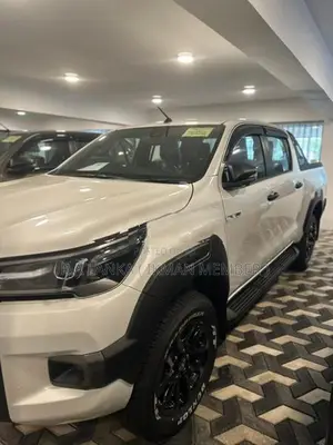 Toyota Hilux Rocco B5 2.8 2025