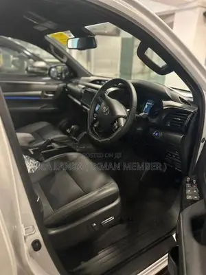 Toyota Hilux Rocco B5 2.8 2025