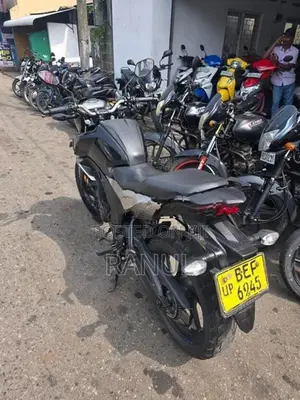 Honda CB Hornet 2016
