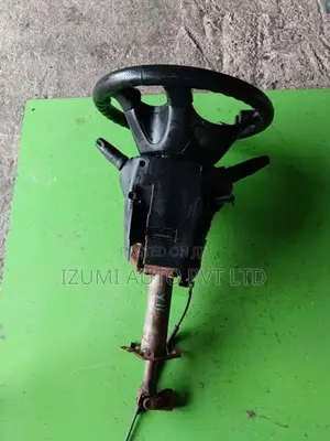 Nissan Wingroad Y11 Steering Weel