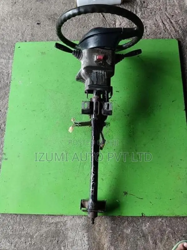 Suzuki Escudo (1997) steering column
