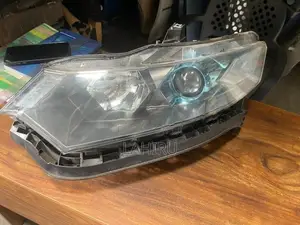 Honda Insight Head Light