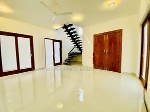 Elegant Luxurious House for Sale in Piliyandala (APS0210)