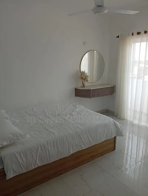 Nugegoda Town : Brand New 3BR (1,439 sf ) Luxury Apartment for Sale