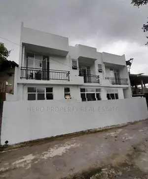 Elegant House for Sale in Athurugiriya 02/09
