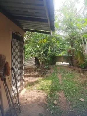 Land For Sale In Raththanapitiya