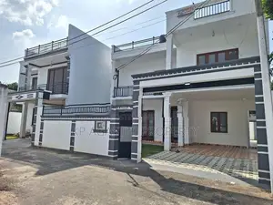piliyandala town house for sale