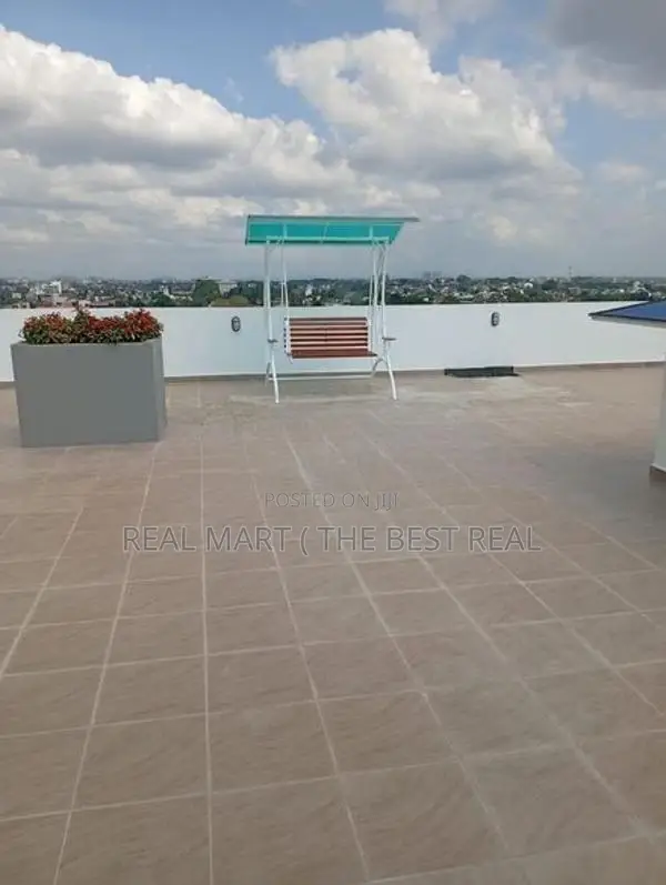 Nugegoda Town : Brand New 3BR (1,406 sf ) Luxury Apartment for Sale