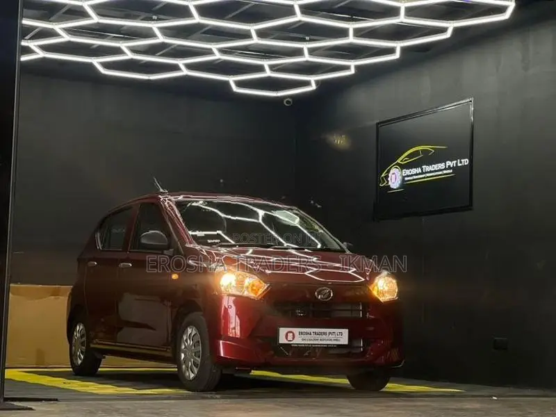 Daihatsu Mira L 2024