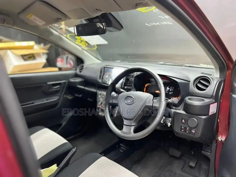 Daihatsu Mira L 2024