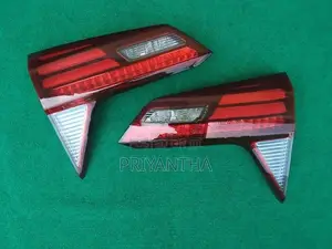 Honda Vezel Dicky Light