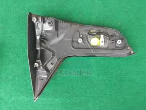 Honda Vezel Dicky Light