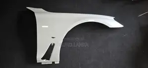 BMW 740LE G12 Fender