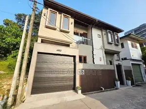 Architecture Designed House For Sale In Thalawathugoda