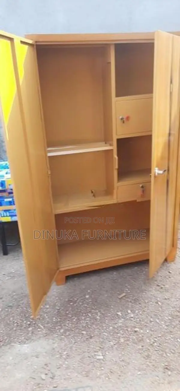 Steel Cupboard 6ft *4ft
