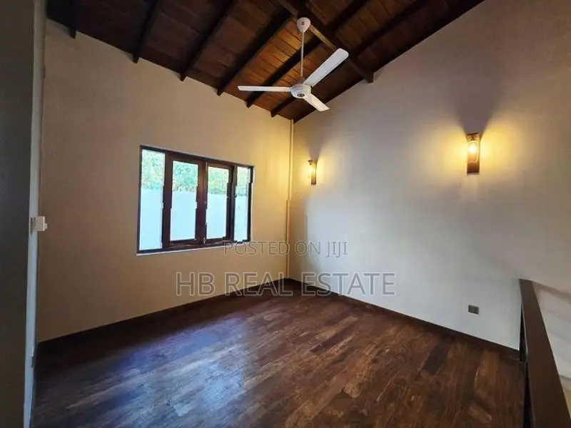 Architecture Designed House For Sale In Thalawathugoda