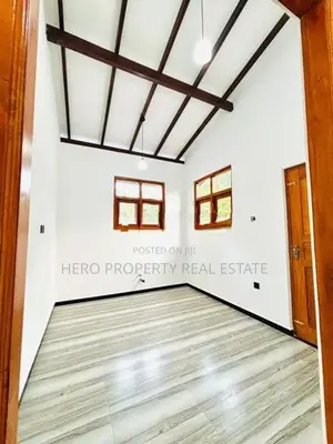 Super Modern and Luxury House for Sale in Athurugiriya