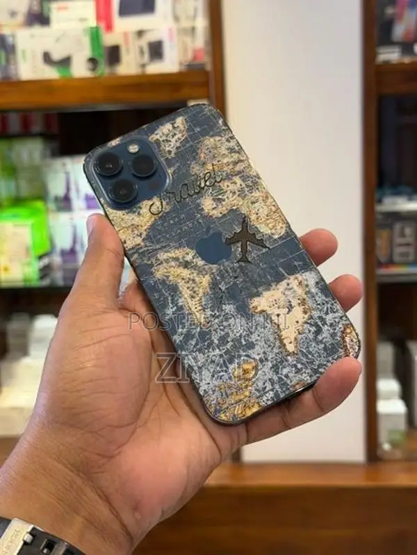 Apple iPhone 12 Pro Max 256GB (Used)