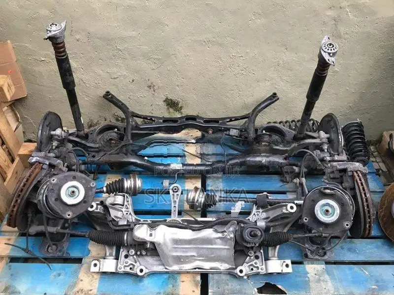Genuine Audi Q3 2016 front & rear suspension subframe