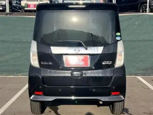 NISSAN ROOX B21W COMPLETE DICKY DOOR