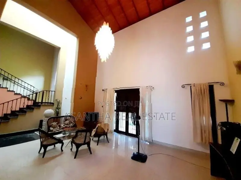 (AF618) Architecturally Designed 03 Story House For Sale In Ethulkotte