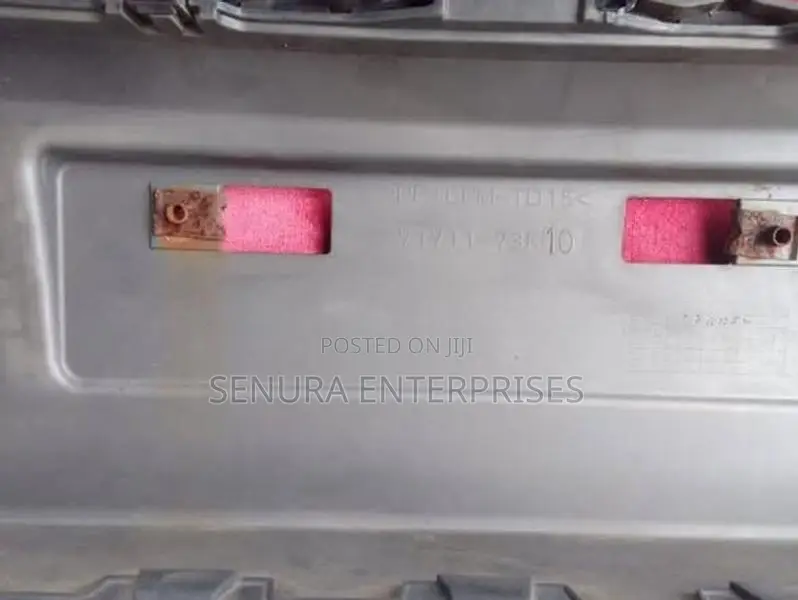 Suzuki Swift ZC 71S Front Buffer
