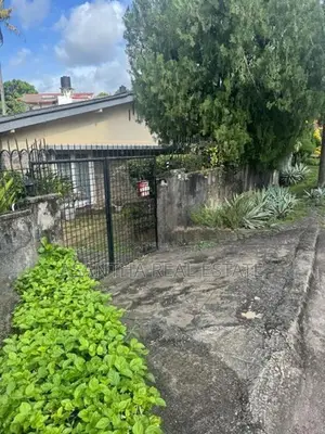(AF613) 20 P Prime Land for Sale in Polhengoda Road Colombo 05