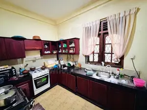 (AF622) 02 Story Unit house Sale At පිලියන්දල සුවාරපොල
