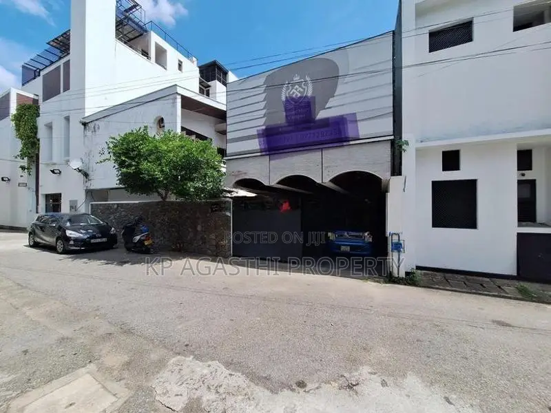 prime location house for sale colombo 5