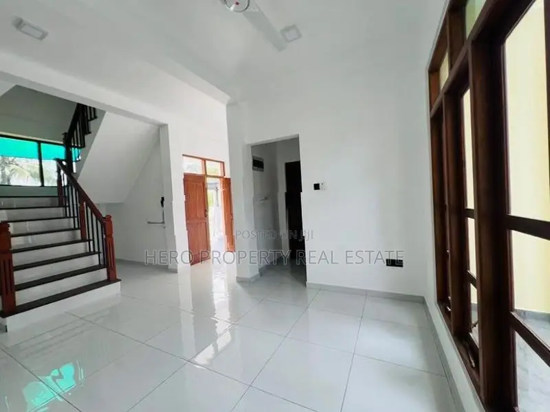 Modern 2 Story House for Sale in Athurugiriya🌟🌟🌟🌟