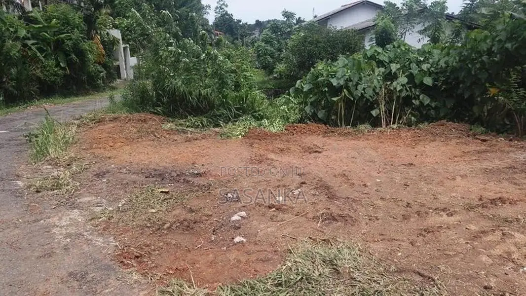 Gothatuwa Prime Location 9.5Perches Land For Sale