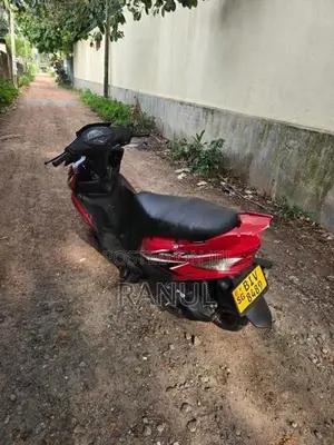 Yamaha Ray Z 2020