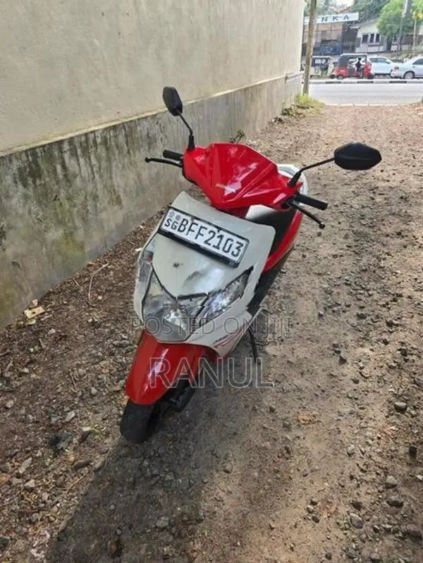 Honda Dio 2017