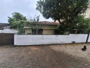 prime location house for sale in Rathnarama