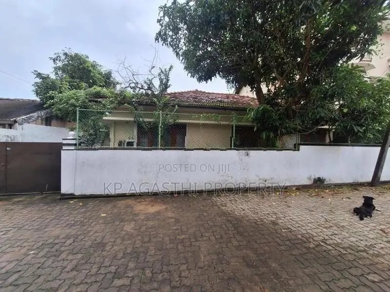 prime location house for sale in Rathnarama