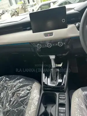Honda Vezel Z Play 2025