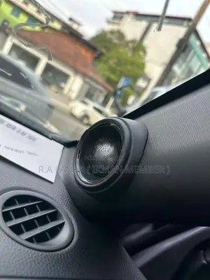 Honda Vezel Z Play 2025